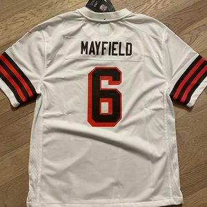 Brand new with tags Browns Baker Mayfield jersey